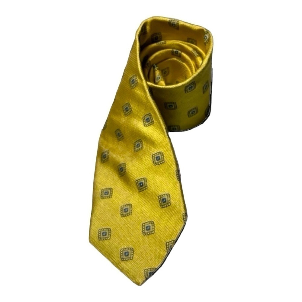 Brooks Brothers 346 Silk Tie Gold Blue Geometric Men
Necktie 58.5 × 3.5/8